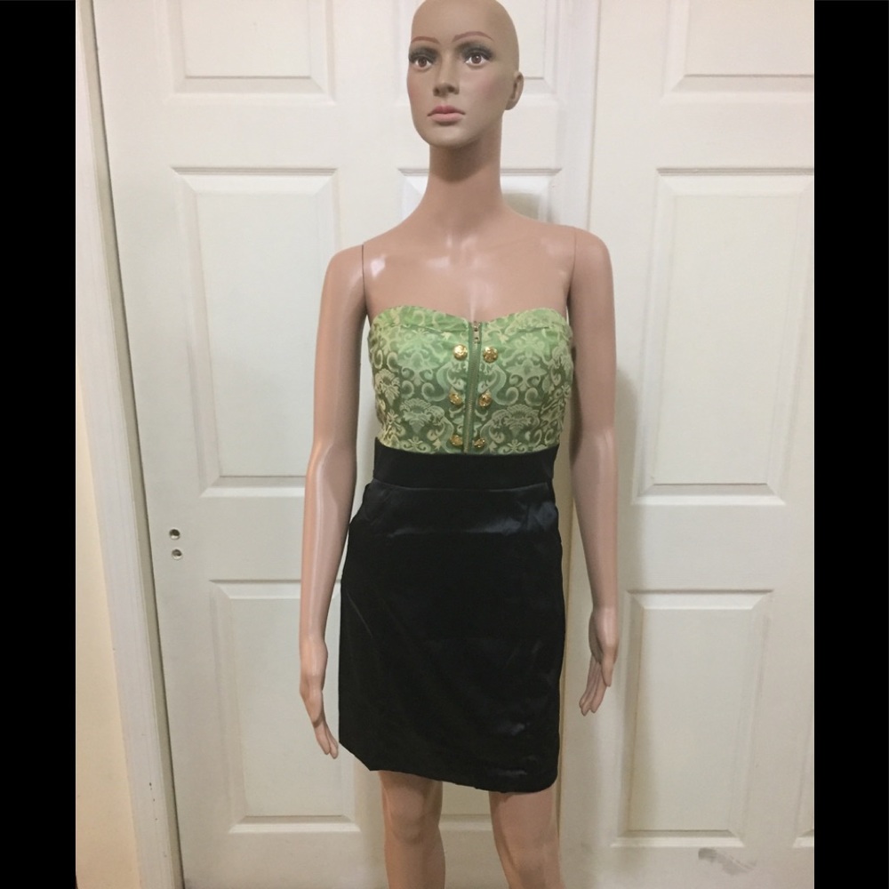 Mini dress
